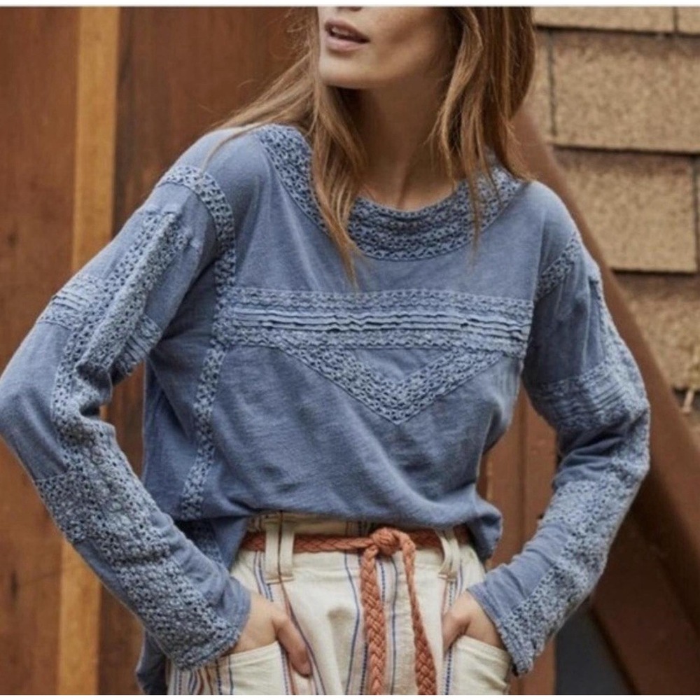 Women FREE PEOPLE   Crochet Long Sleeve Top In Pacific Coast Small Blue